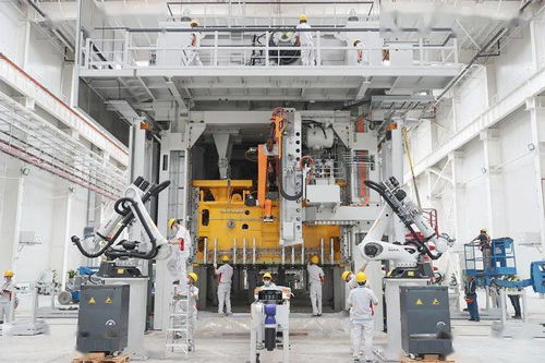 提品質(zhì)降成本 恒大汽車基地首秀